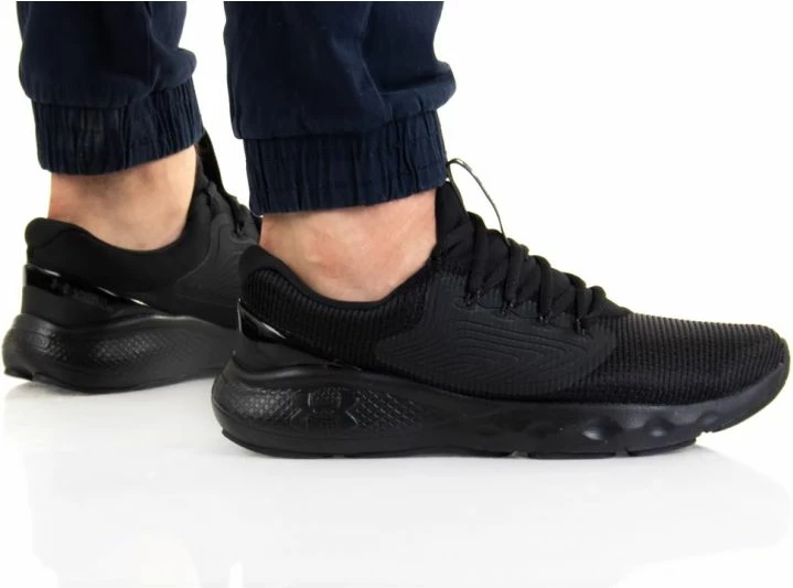 Atlete për meshkuj Under Armour, të zeza