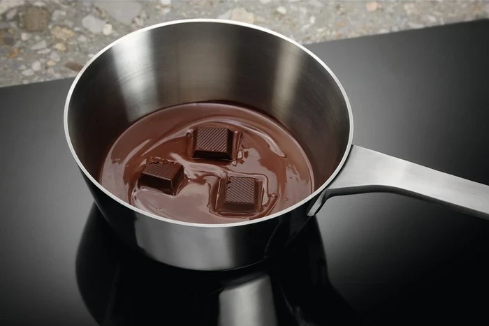 Pllakë induksioni Electrolux LIL61424C, 60 cm, 4 zona, e zezë