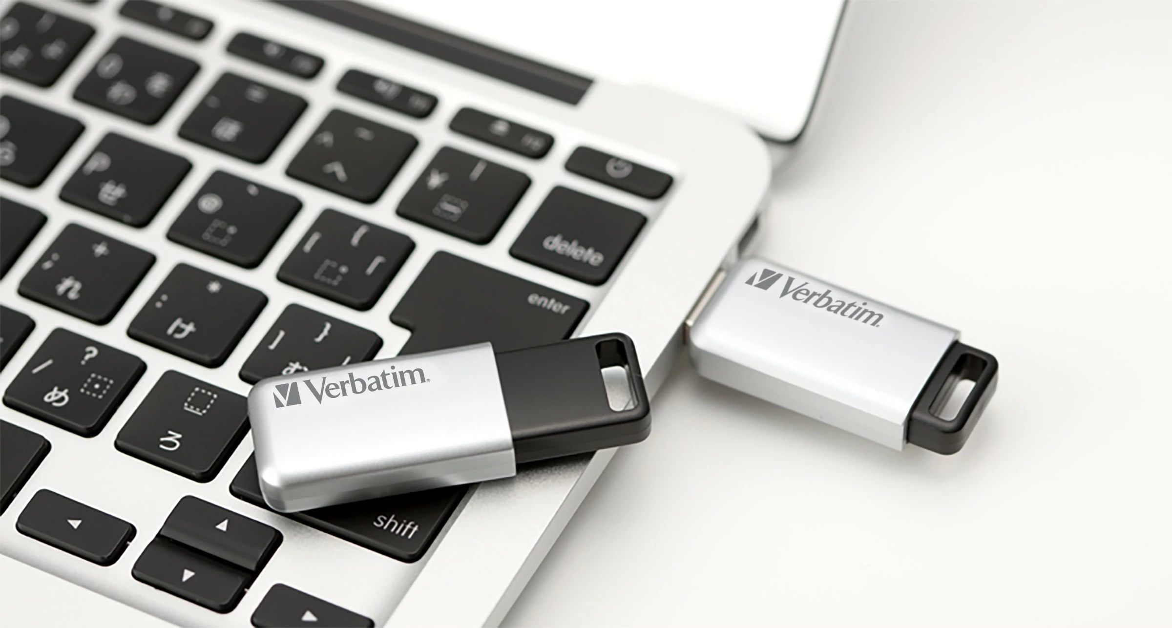 USB Verbatim Secure Pro 16 GB, USB 3.2 Gen 1, Silver