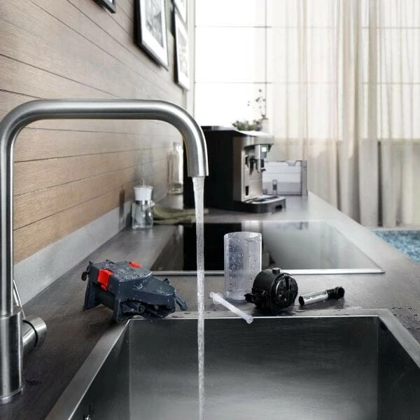 Aparat kafeje DeLonghi Magnifica ECAM 290.81.TB, automatik, 1.8L, zi/titanium