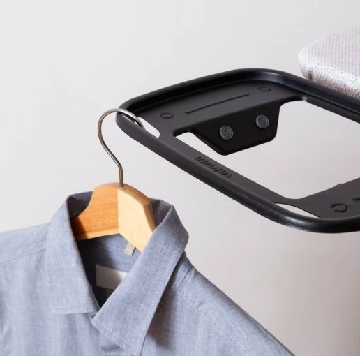 Dërrasë hekurosjeje Vileda Diamond S, 114x33 cm, me mbajtëse hekuri, e zezë/rozë/vjollcë/bardhë