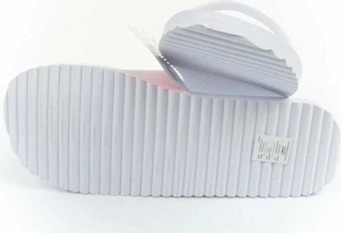 Papuqe për meshkuj Puma, të bardha