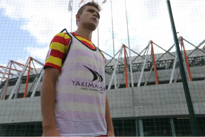 Etiketa sportive për fëmijë Yakimasport, të bardha