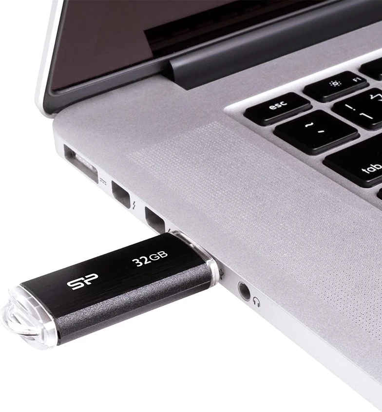 USB Silicon Power, 32 GB USB Type-A 2.0, e zezë