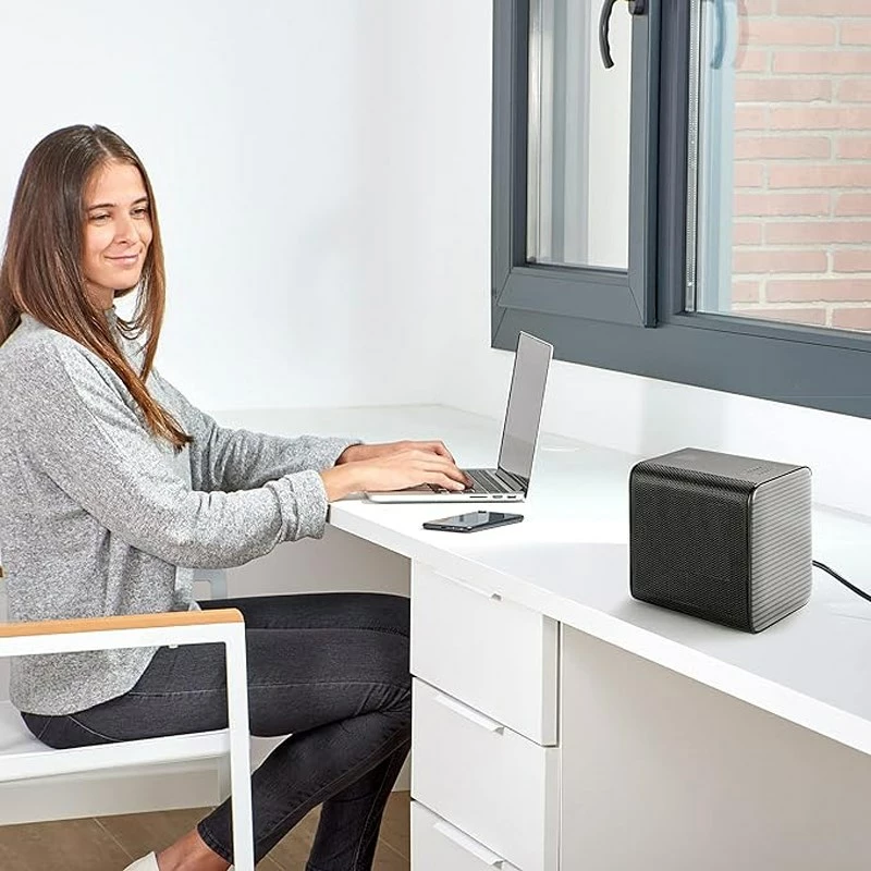 Ngrohës me ventilator keramik BLACK+DECKER BXSH1800E, i zi