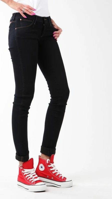 Pantallona skinny Wrangler femra