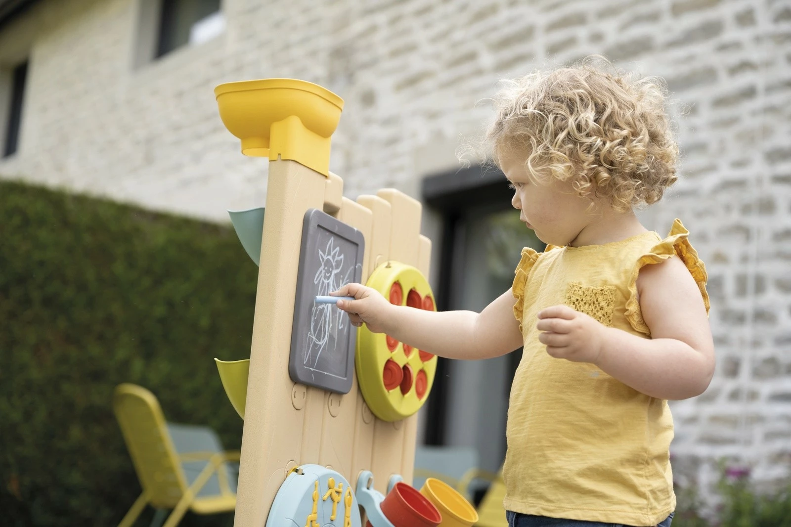 Mur aktivitetesh Smoby Activity Wall, plastikë, shumëngjyrësh, për fëmijë 2+