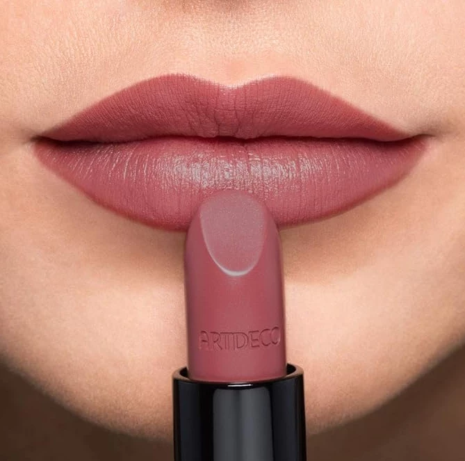 Buzëkuq Artdeco, 834 Roswood Red