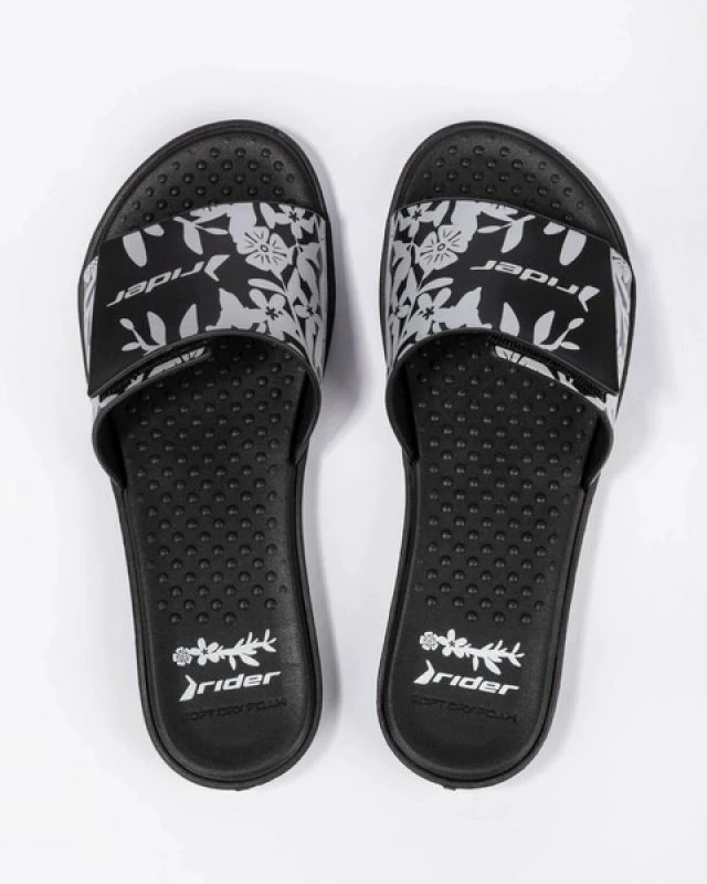 Papuqe për femra Rider, të zeza