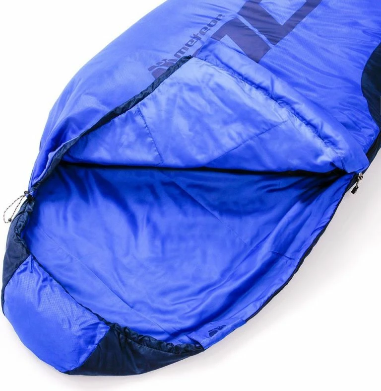 Thes gjumi Meteor, blu