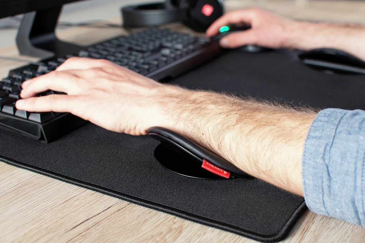 Mauspad Cherry SLIDEPAD ERGO, i zi