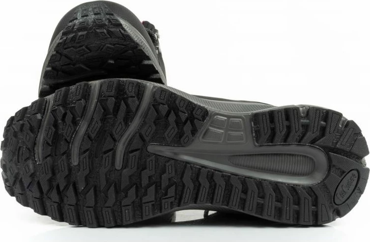 Atlete femra Lee Cooper, të zeza