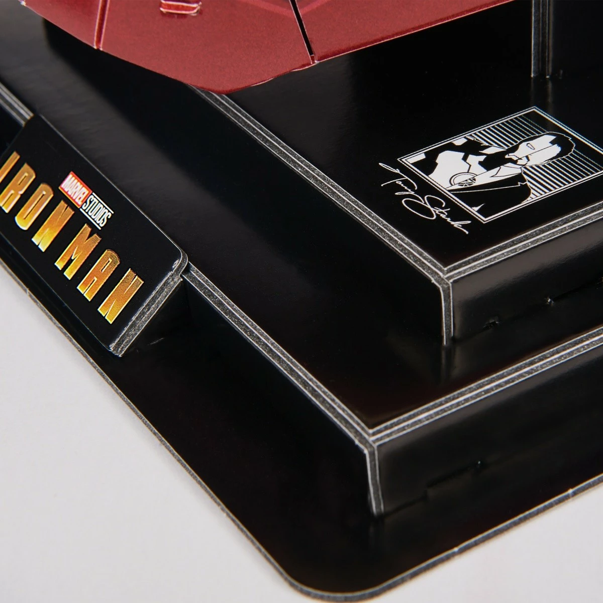 Puzzle 4D Spin Master Iron Man Helmet Marvel Studios, 96 pjesë, plastikë, e kuqe/ari