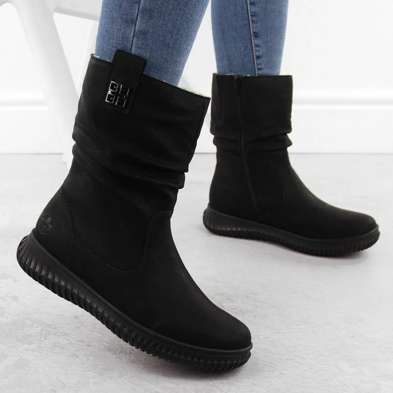 Çizme Rieker femra, të zeza