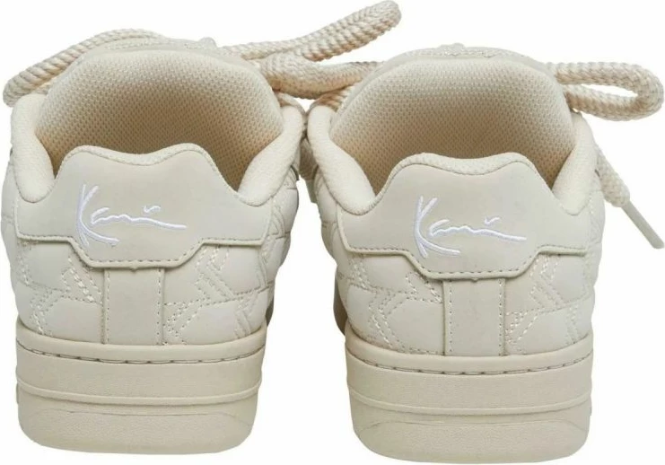 Atlete femra Karl Kani, bezhë