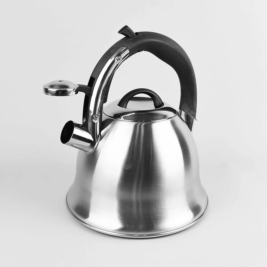 Çajnik klasik Feel-Maestro MR-1320-S, 2.2L, i zi/argjendtë, për të gjitha llojet e sobave