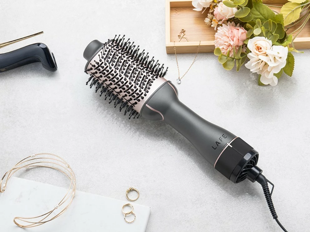 Furçë tharëse dhe ondulues, Lafe Sleek & Shine Brush LAFLOK47460, 1200W, 3 temperatura, 2 shpejtësi, jonizim, cool shot, Black/Sand Pink