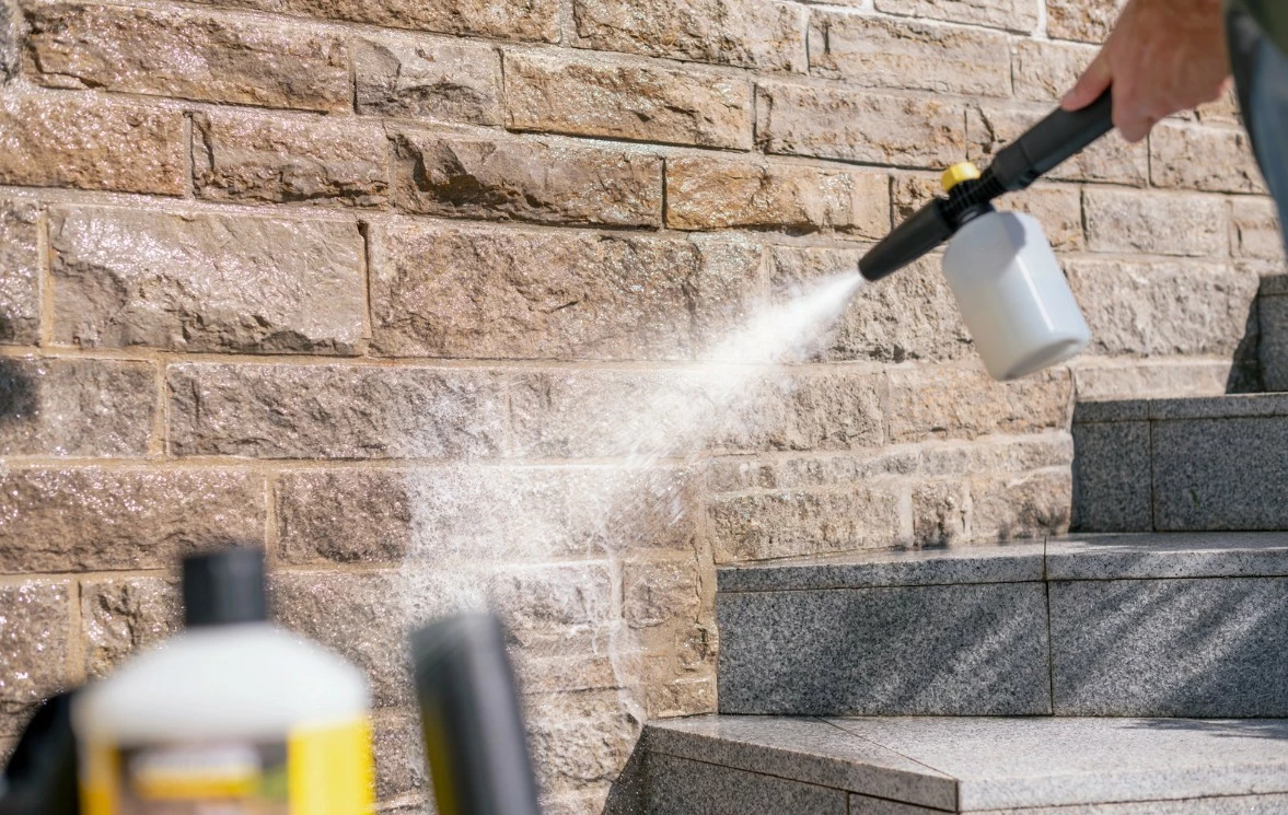 Impregnat për sipërfaqe të jashtme Karcher RM 542, 1L