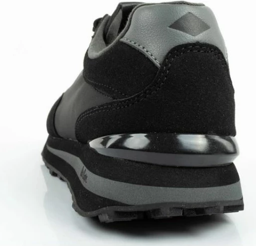 Atlete për femra Lee Cooper, të zeza