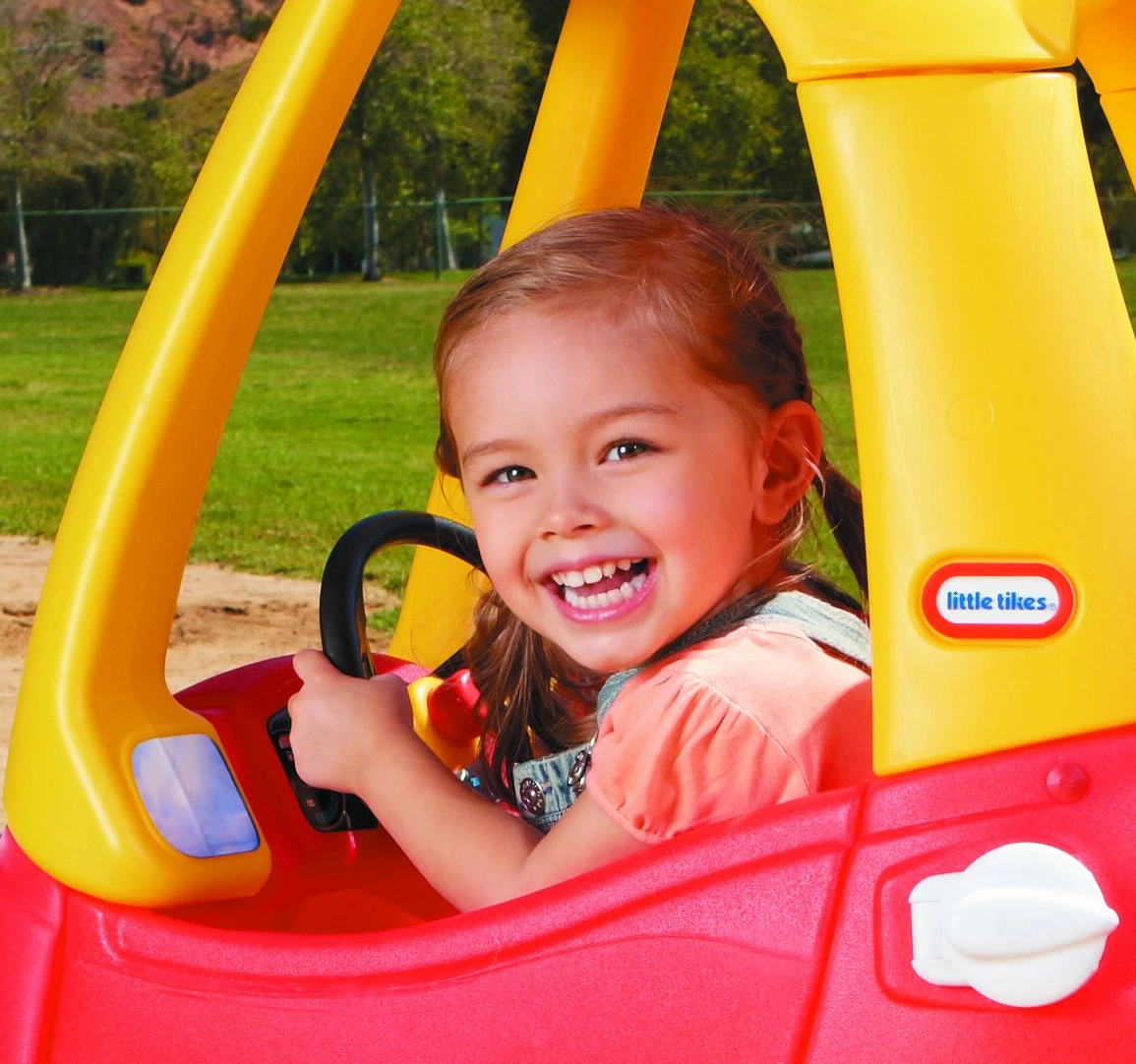Makine lodër Little Tikes Cozy Coupe me sy të rinj, e kuqe/verdhe