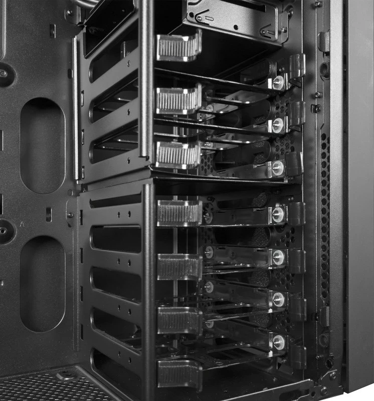 Kasë Chieftec CW-01B-OP, Tower, E zezë