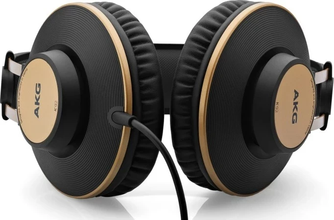 Kufje AKG K92, studio, in-ear, të mbyllura, të zeza