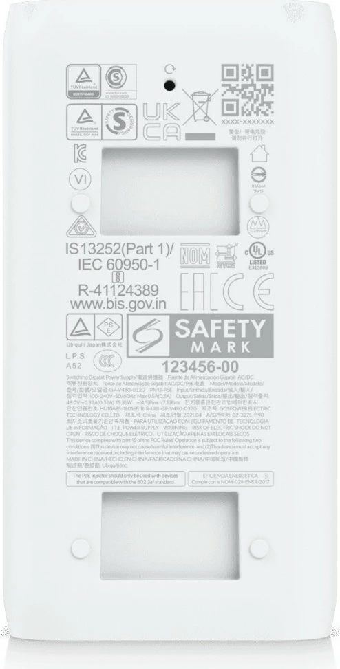 Adapter PoE UBIQUITI U-PoE, 15W, 2x Gigabit LAN, i bardhë