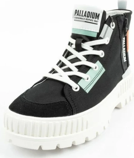 Atlete për femra Palladium, të zeza