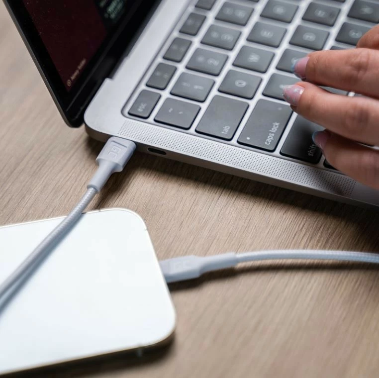 Kabllo Green Cell PowerStream USB-C në Lightning 1m, e bardhë