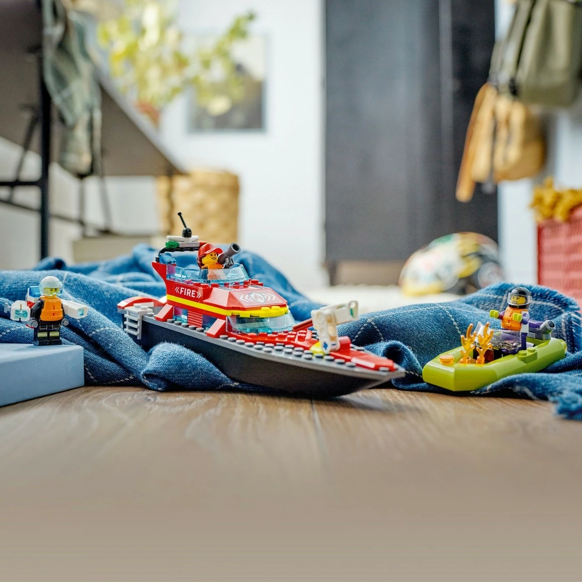 Set ndërtimi LEGO City Fire Boat 60373, 144 pjesë, për fëmijë