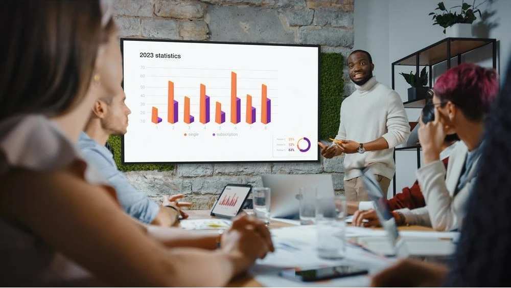 Ekran i madh Optoma N3981K, 98 inç, 4K Ultra HD, LED, Wi-Fi, i zi