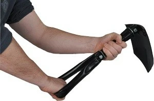 Lopatë e palosshme, Fieldmann FPL 4001, dorezë çeliku, trashësi flete 1.5 mm, 57 cm e shtrirë/23.5 cm e palosur, gjerësi 15 cm, e zezë