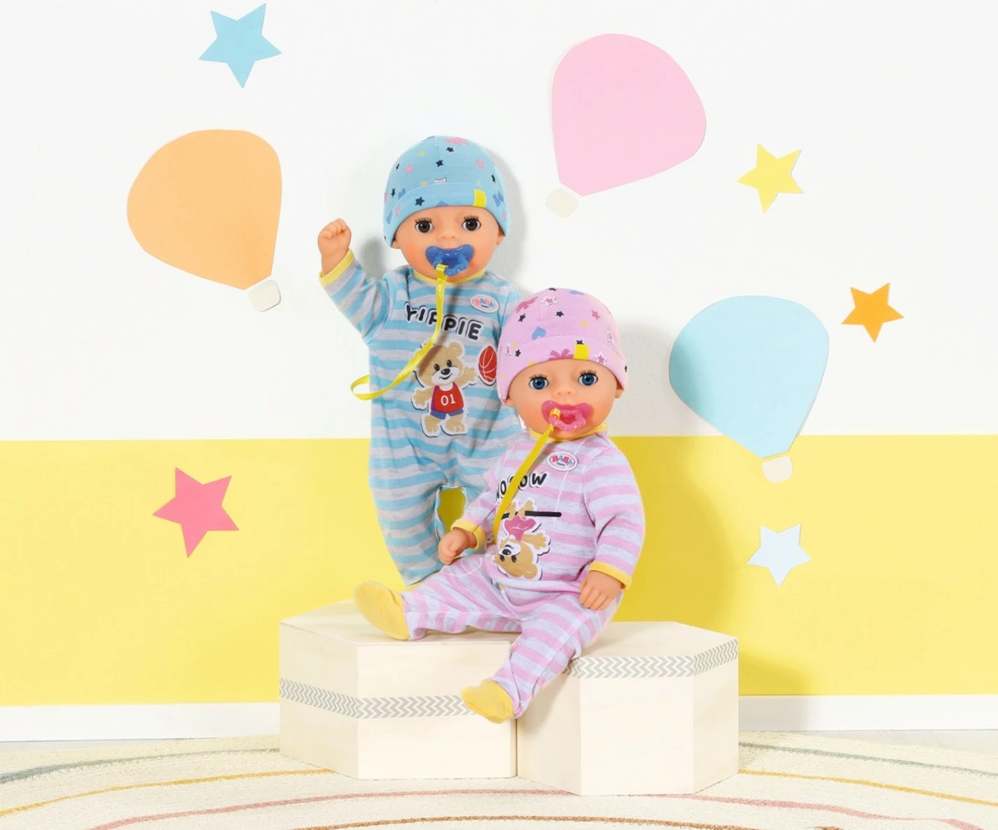 Kukull Baby Born djalë Zapf 36 cm me aksesorë, Blu