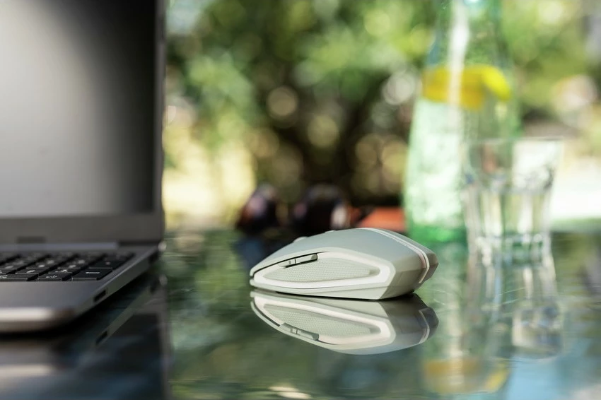 Maus Cherry GENTIX BT, Optik, Bluetooth, 2000 DPI, Gjelbër