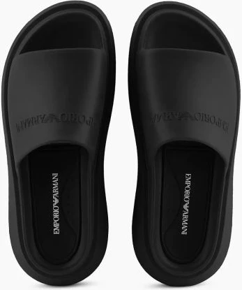 Flip-flops për meshkuj Emporio Armani, të zeza