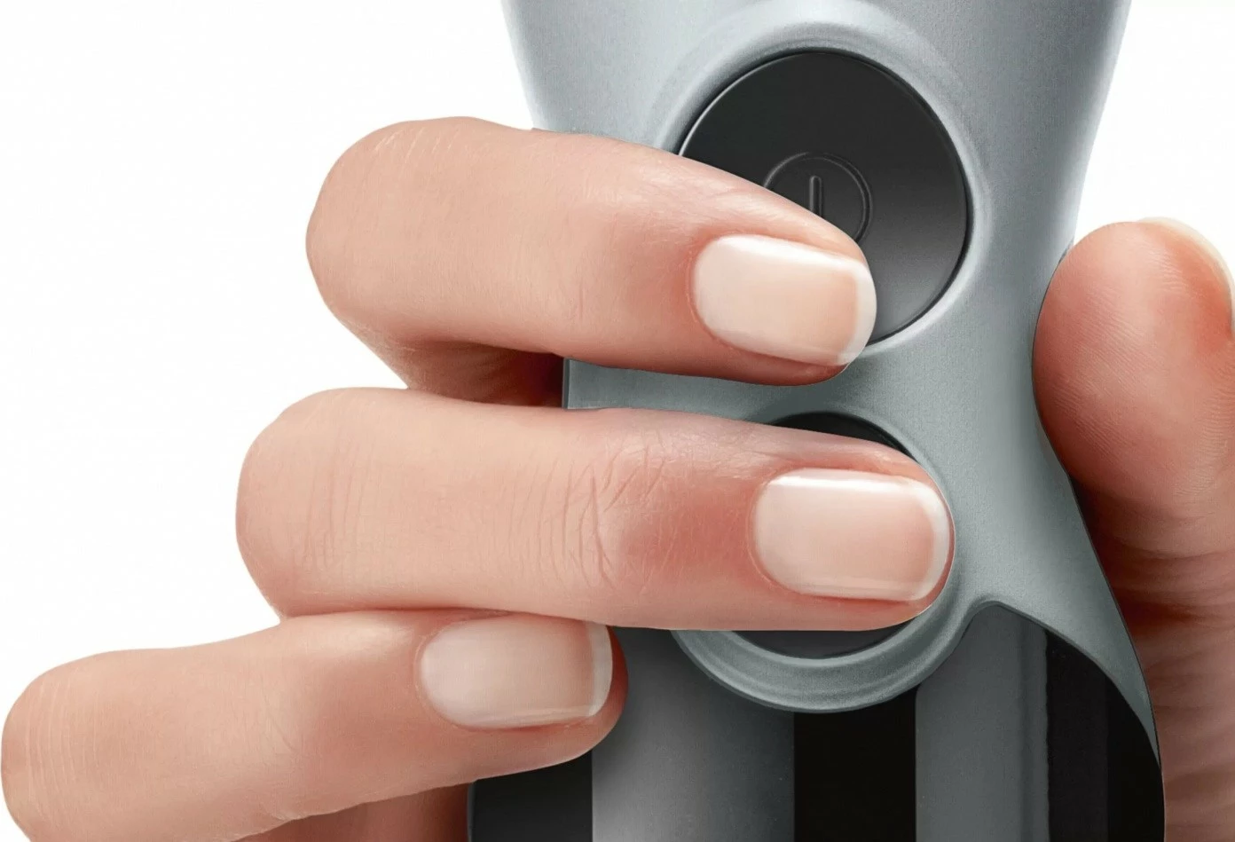 Blender dore Bosch MSM67160, 750 W, me copëtues, rrahëse dhe enë miksimi, e zezë