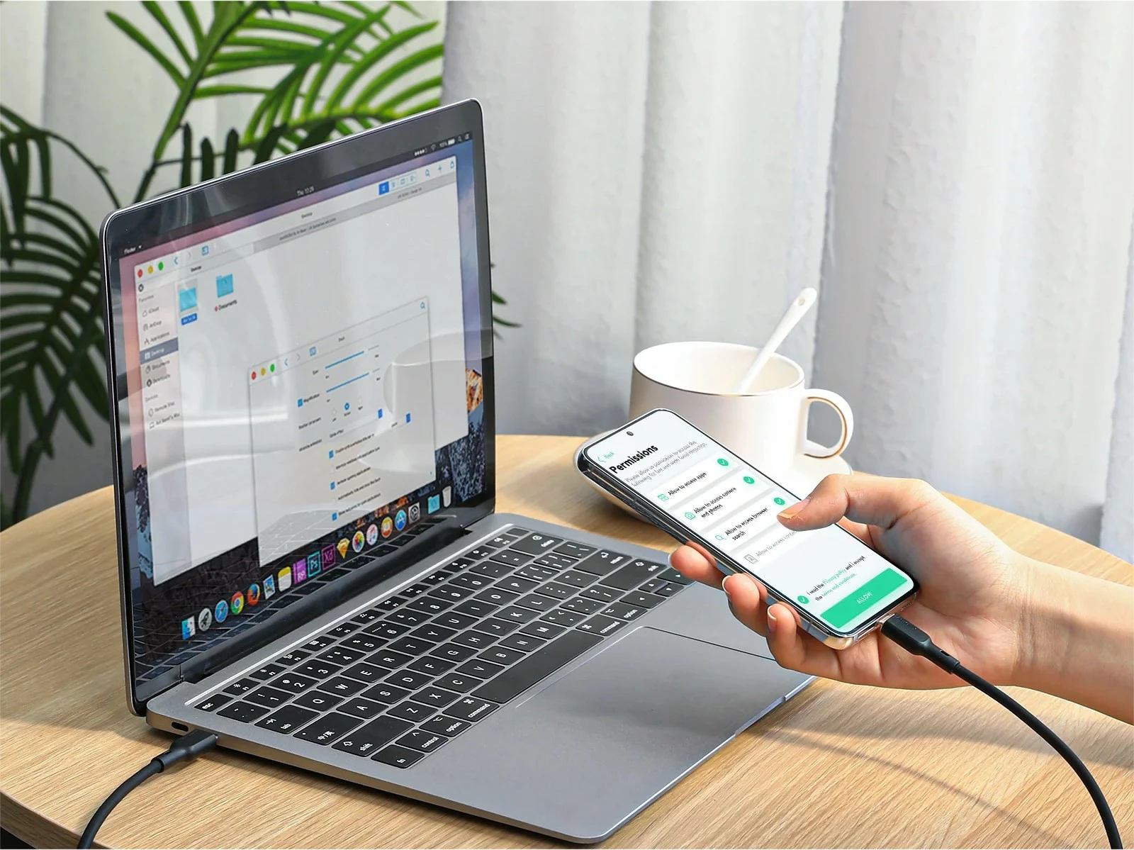 Kabllo USB-C në USB-C AUKEY CB-SCC241, 1m, 240W, Silikon, E zezë