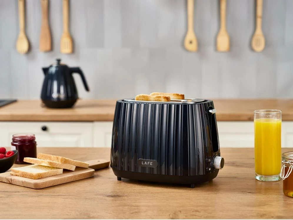 Toaster Lafe LAFTST47464, 7 nivele pjekje, funksion shkrirje/ngrohje, i zi