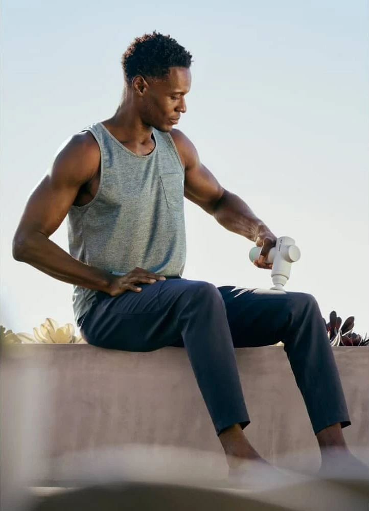 Masazhator dore Hyperice Hypervolt Go 2.0, i bardhë