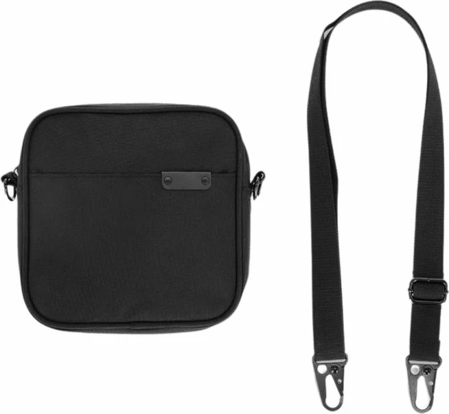 Çantë krahu 4F unisex, e zezë