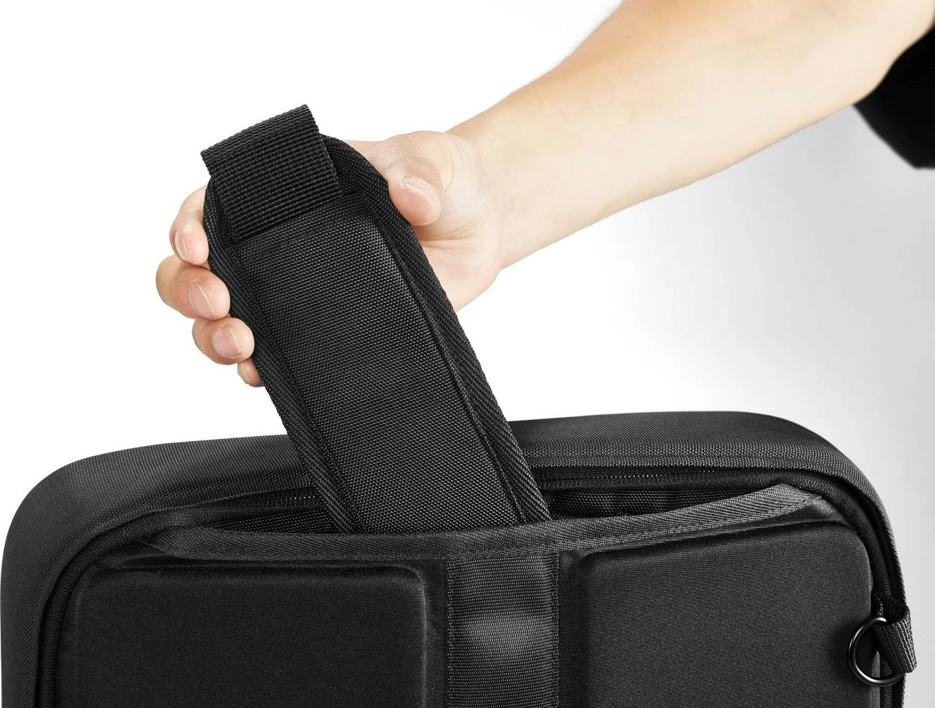 Çantë shpine/aktovka XD DESIGN BOBBY BIZZ 2.0, për laptop 16", e zezë