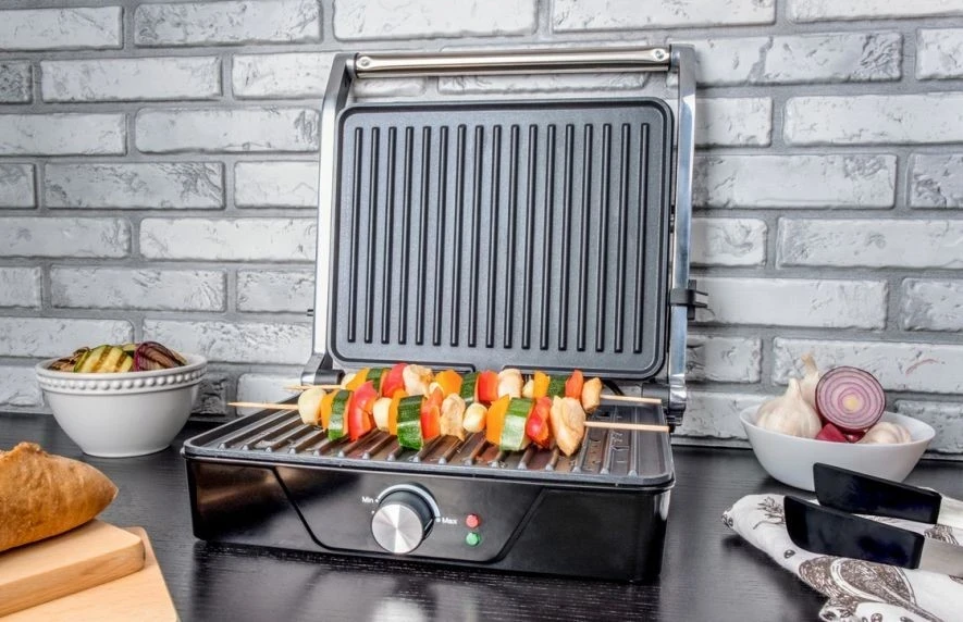 Grill tavoline Eldom, argjendtë