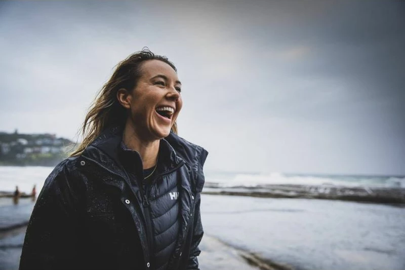 Jakne për femra Helly Hansen Aden, të zeza