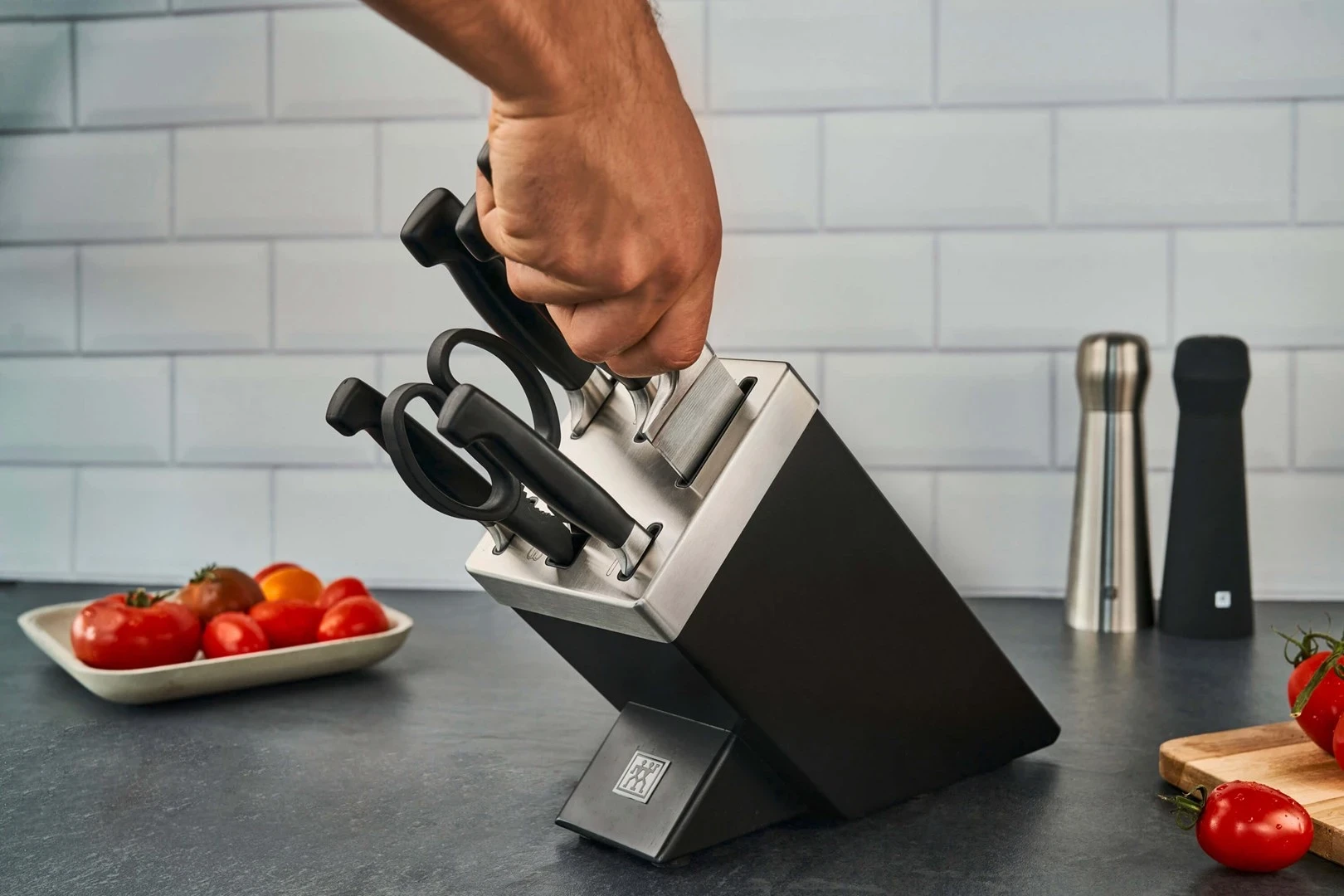 Set thika kuzhine Zwilling Four Star 35145-007-0, 7 copa, të zeza