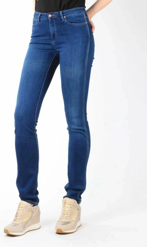 Pantallona Wrangler për femra, Cold Sky