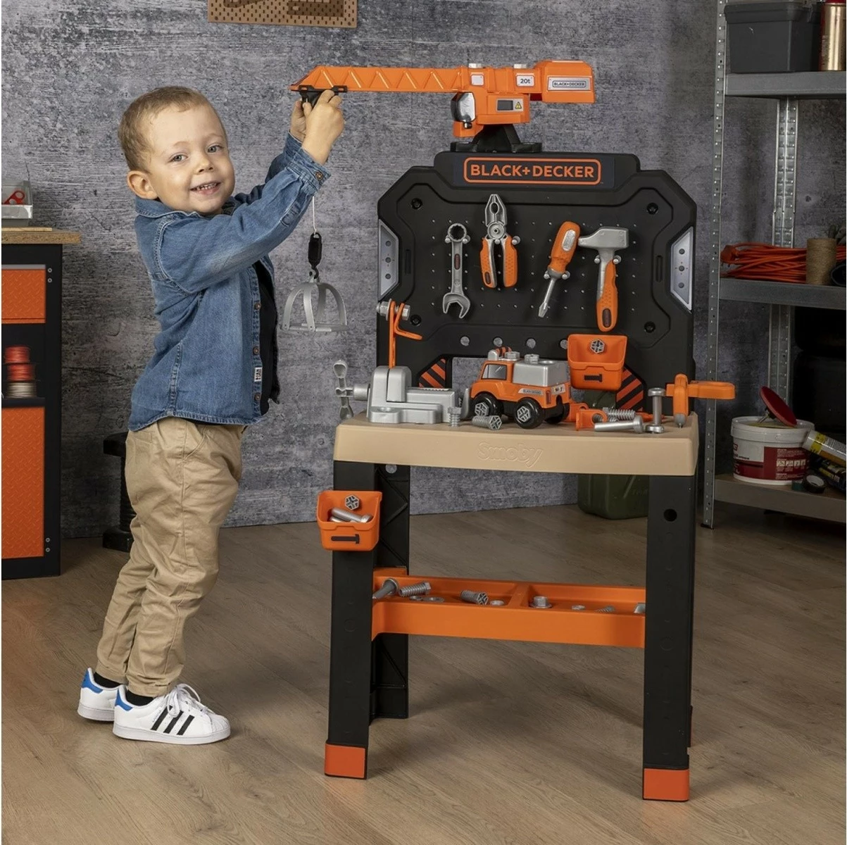 Set lodrash punëtori Smoby Black+Decker Bricolo Builder me vinç, plastikë, shumëngjyrëshe