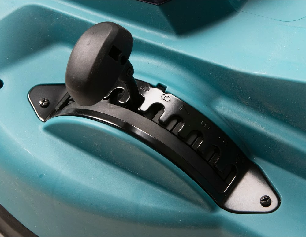 Kositës bari Makita DLM481Z me bateri, blu