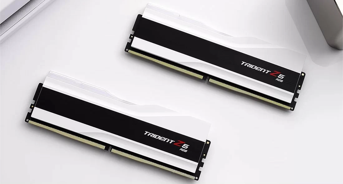 RAM Memorje G.Skill Trident Z5 RGB 32GB (2x16GB) 7200MHz CL34, bardhë